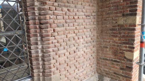 33 20250718 waar nodig wordt het voegwerk vernieuwd